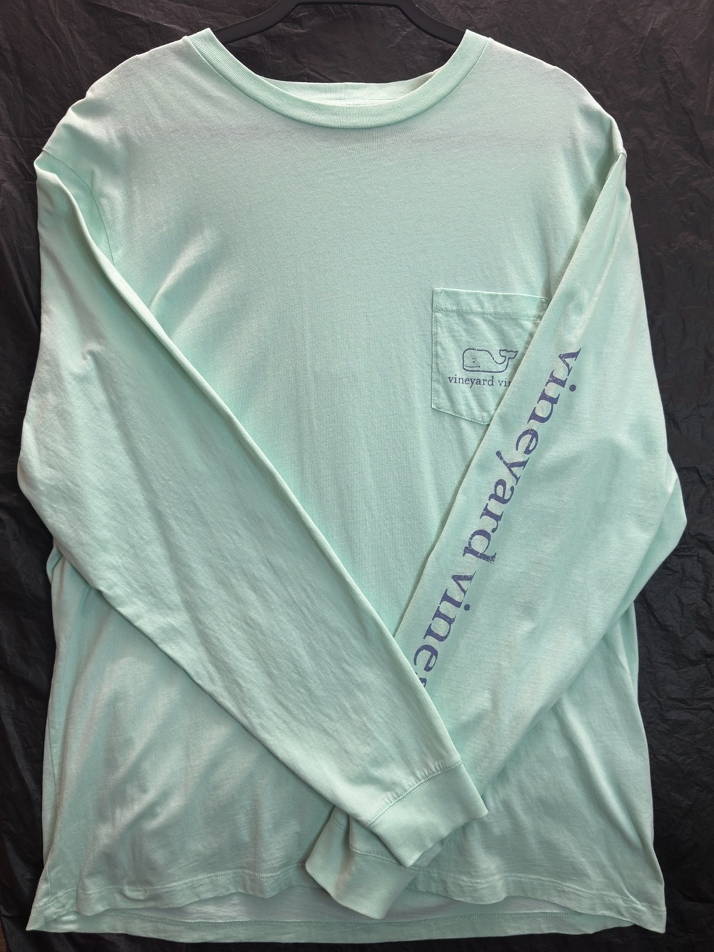 Vineyard Vines T Shirt Mens L Light Blue Long Sleeve Pocket Whale Logo Cotton